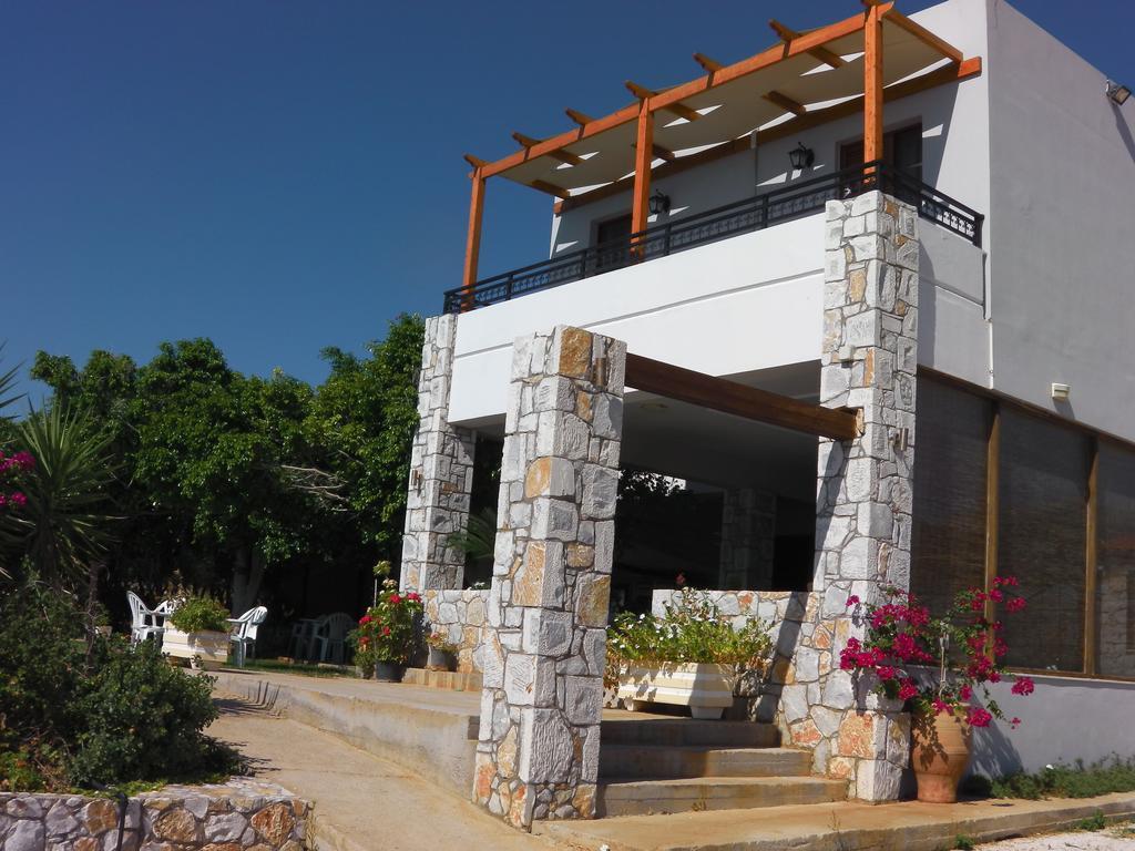 Serenity Hideaway باليوخورا الغرفة الصورة